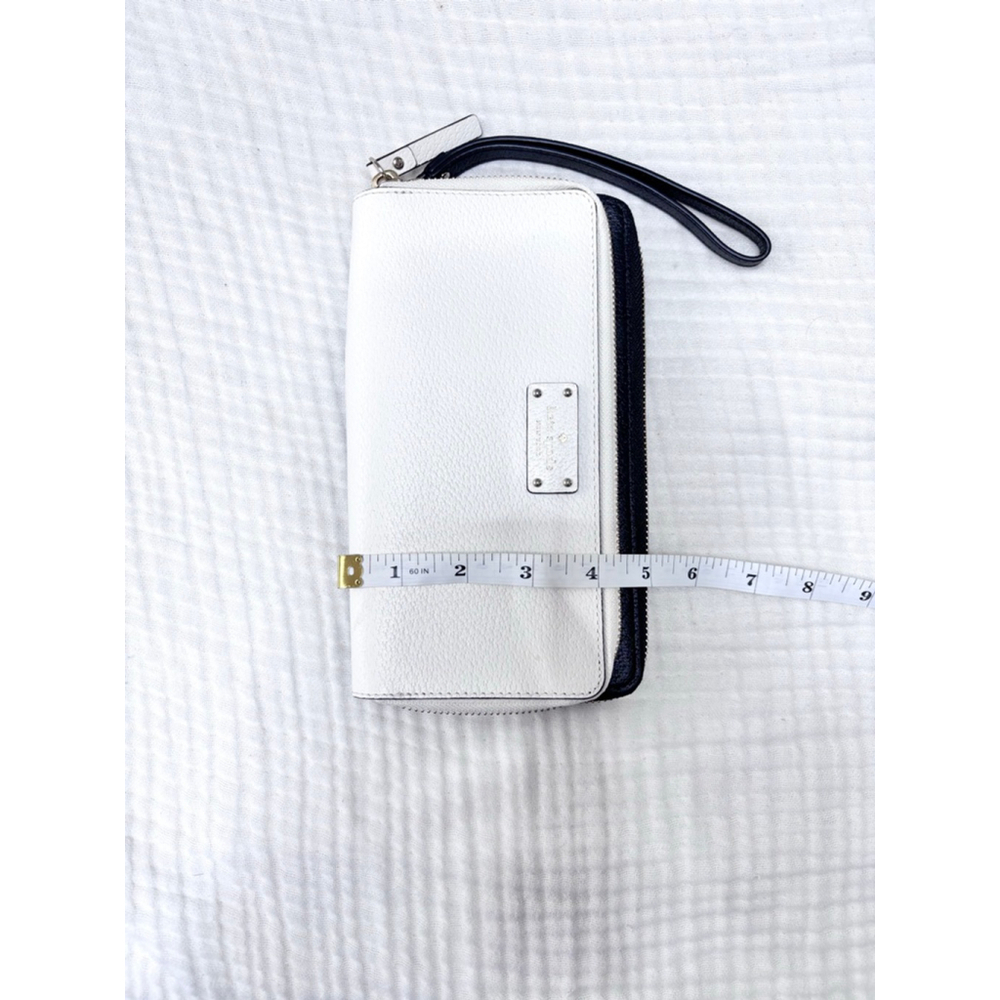 Women's Kate Spade Wallet One Size White Black Gold accents - Picture 9 of 13
